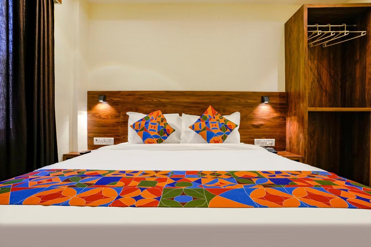 Fabhotel Antlers Mumbai  Buitenkant foto