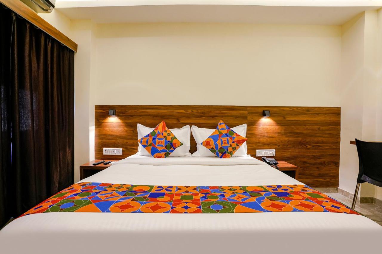 Fabhotel Antlers Mumbai  Buitenkant foto