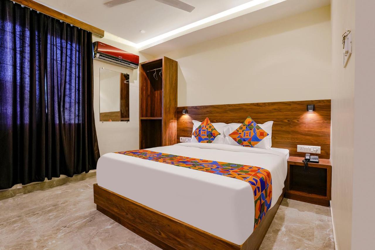 Fabhotel Antlers Mumbai  Buitenkant foto